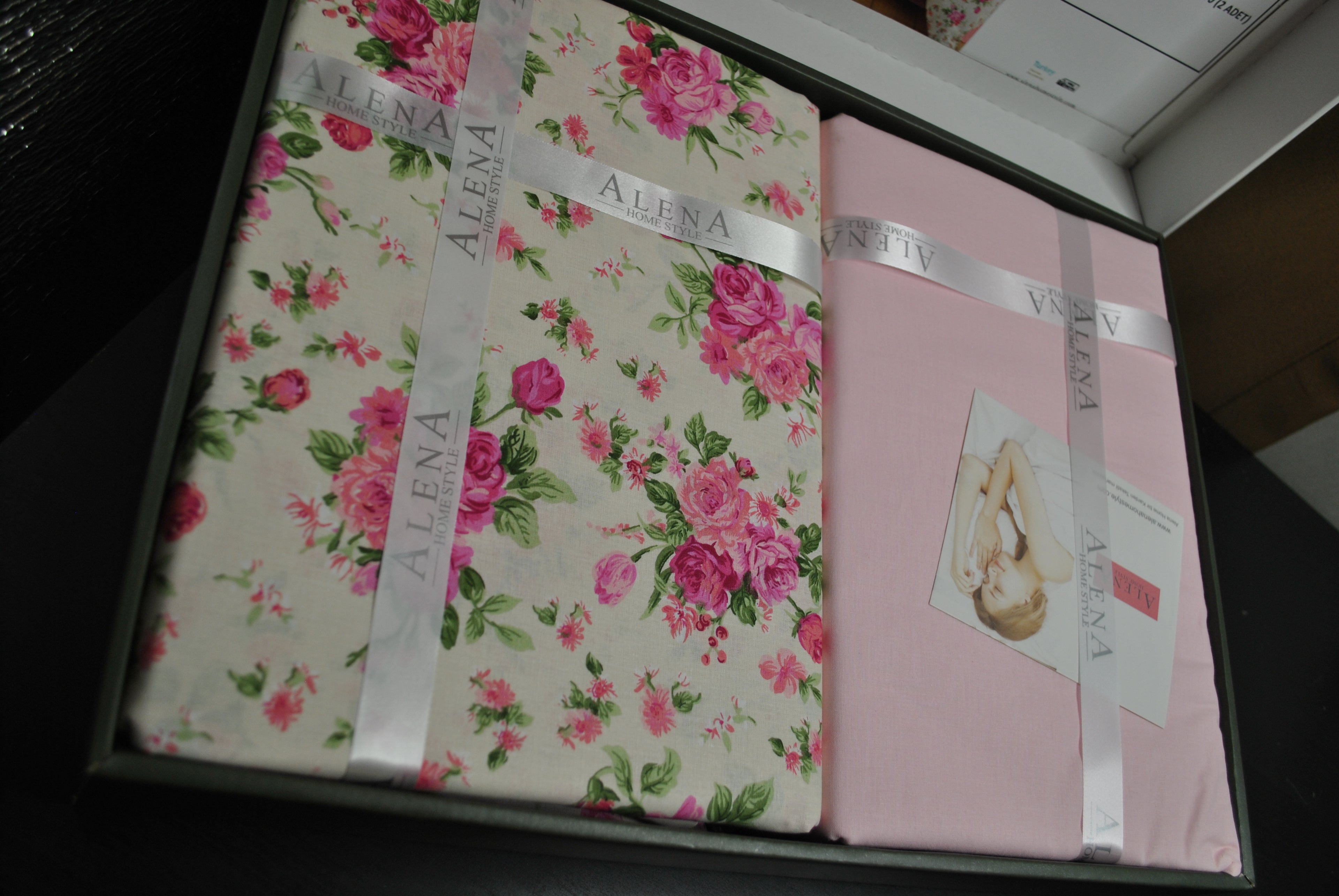 Parure housse de couette King Size 100% coton 60 fils – Literie confortable 220×240 cm + drap plat 240×260 cm + 2 taies 50×70 cm – coffret cadeau premium avec ruban