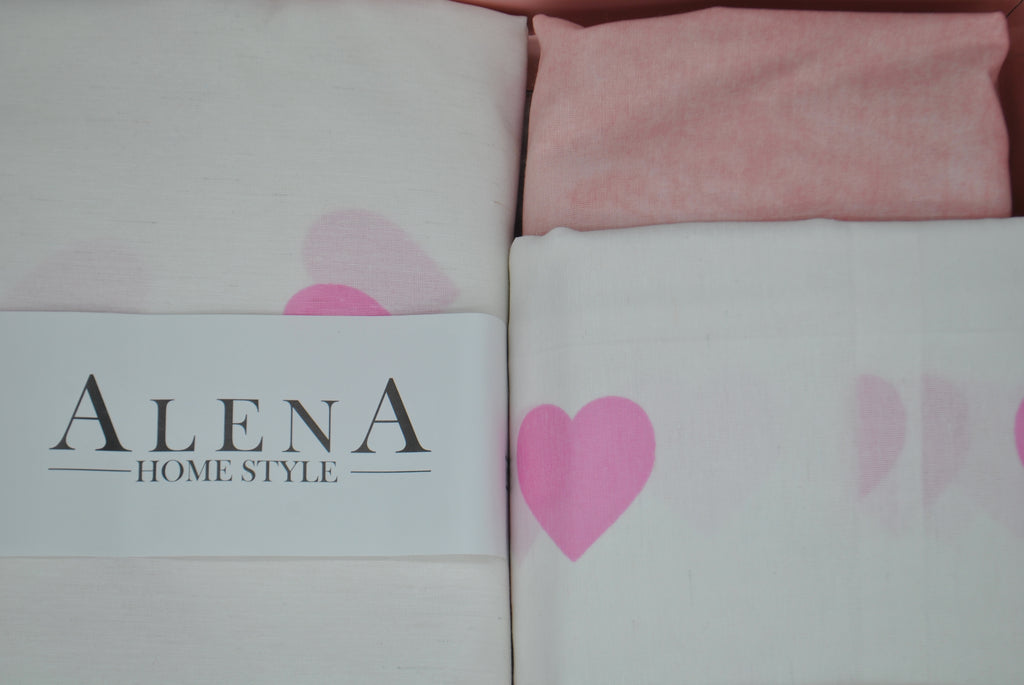 King Size duvet cover set – Comfortable and durable bedding 240×260 cm + flat sheet 240×260 cm + 2 pillowcases 50×70 cm – Elegant gift box