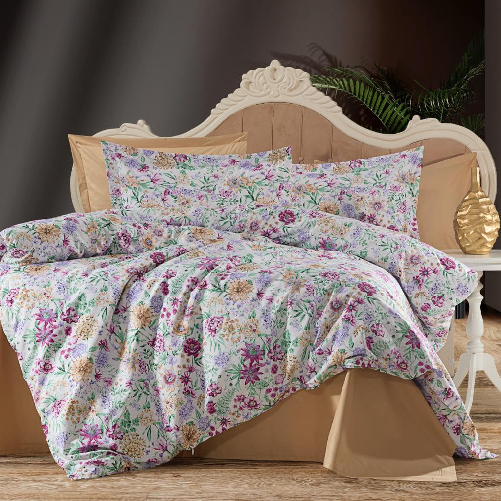 %100 Pamuklu 60 Tel Nevresim Takımı – Rahat Yatak Takımı 200×200 cm + Lastikli Çarşaf 160×200+30 cm + 2 Adet Yastık Kılıfı 50×70 cm – Kurdeleli Şık Hediye Kutusu